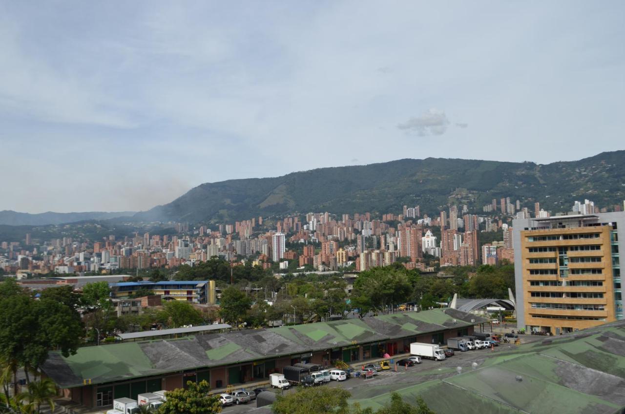 Hotel Sixtina Plaza Medellin Itagui Exterior photo